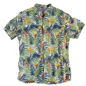 IZOD Saltwater Men's L Hawaiian Floral Print Short Sleeve Button Up Shirt Island
